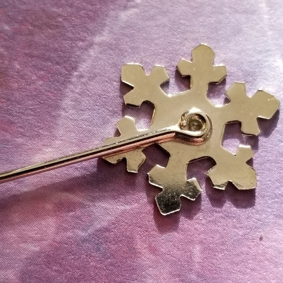 Relisted - Vintage snowflake stick pin silver tone holiday - Picture 7 of 8